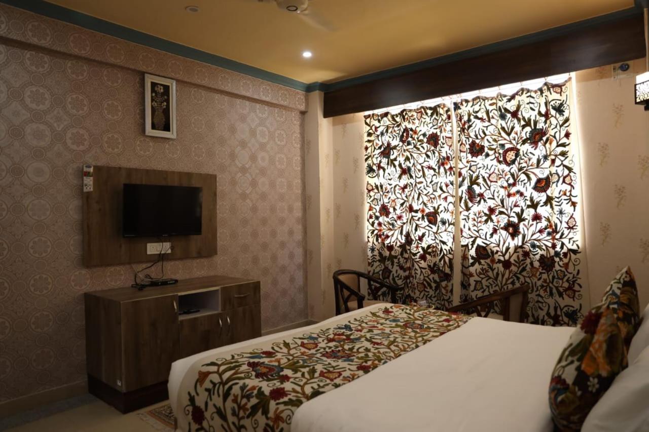 The Jamawar Hotel Srīnagar Kültér fotó