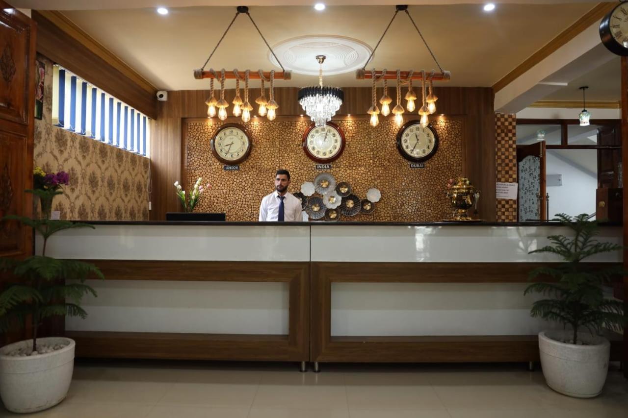 The Jamawar Hotel Srīnagar Kültér fotó